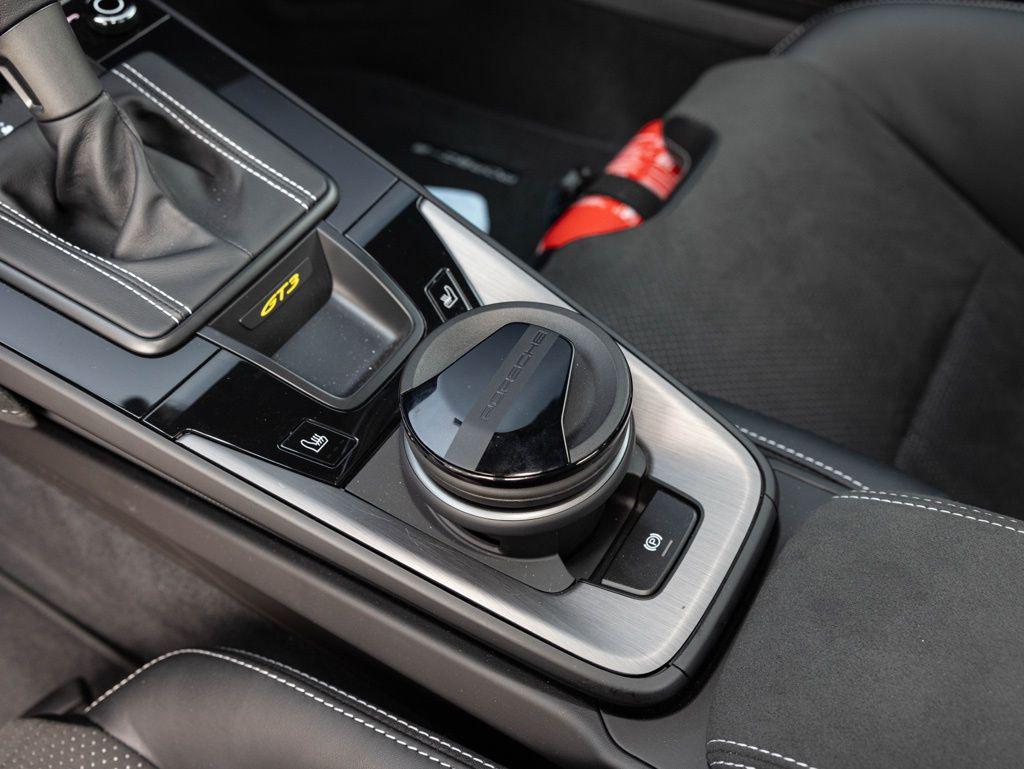 2026 Porsche 911 GT3 - Photo 36