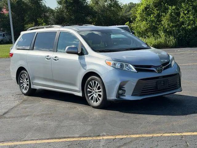 2019 Toyota Sienna XLE 8 Passenger for sale in Manhattan, KS