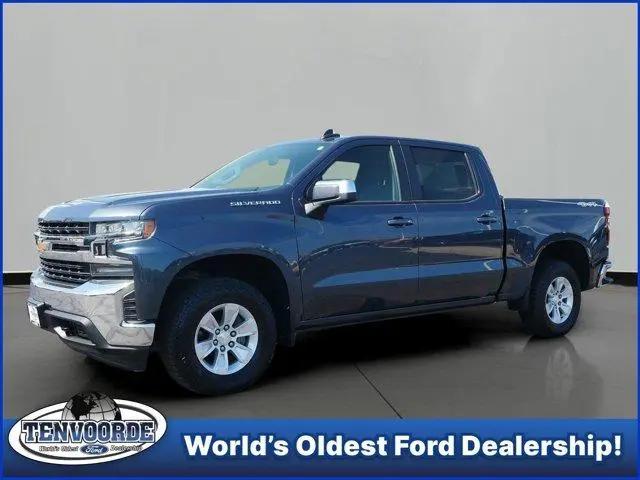 2022 Chevrolet Silverado 1500 4WD Crew Cab Short Bed LT for sale in St Cloud, MN