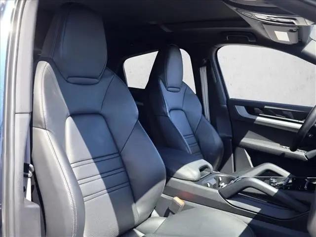 2024 Porsche Cayenne Cayenne