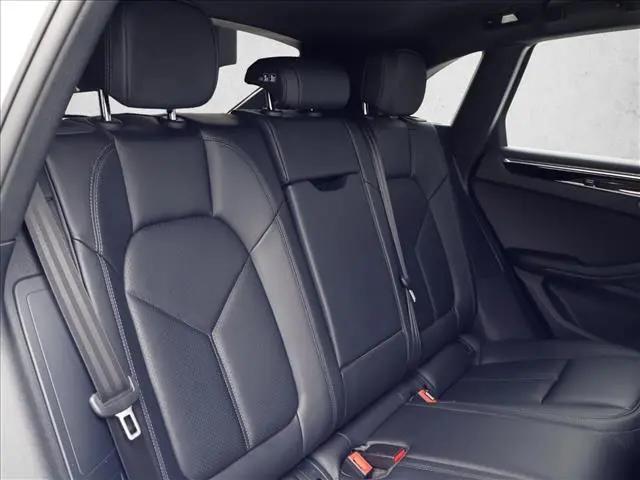 2025 Porsche Macan T