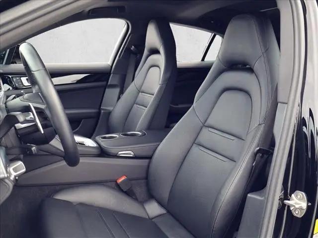 2023 Porsche Panamera Panamera