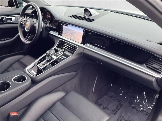 2023 Porsche Panamera Panamera