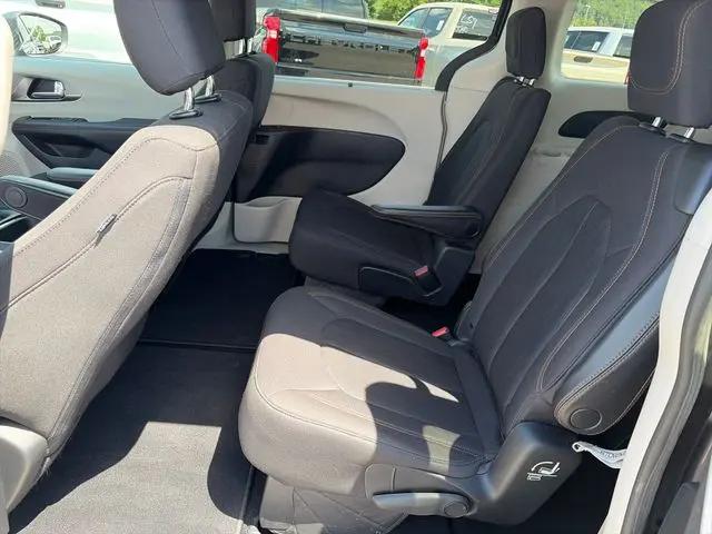 2020 Chrysler Pacifica Touring