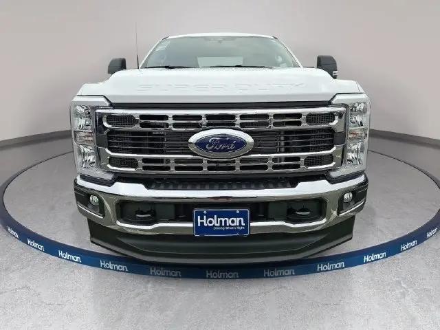 2026 Ford F-350 XLT