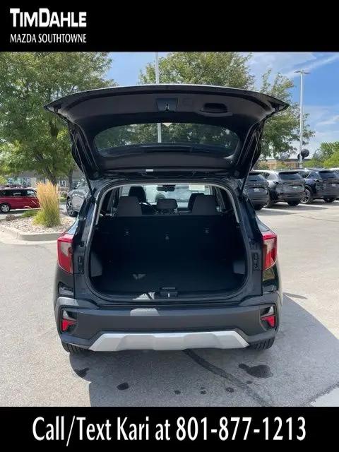 2025 Kia Seltos LX