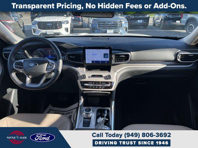 2023 Ford Explorer XLT