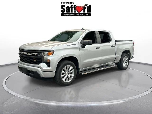 2022 Chevrolet Silverado 1500 4WD Crew Cab Short Bed Custom 2022 Chevrolet Silverado 1500 4WD Crew Cab Short Bed Custom
