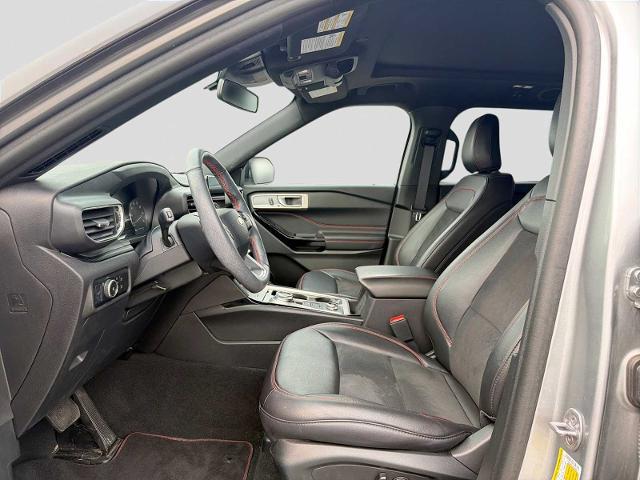 2024 Ford Explorer ST-Line
