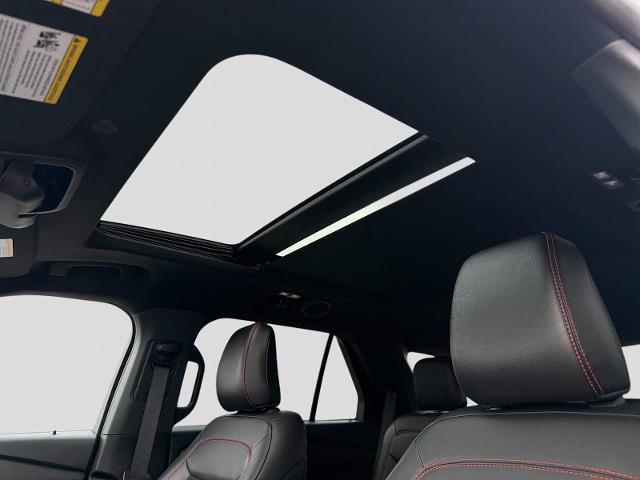 2024 Ford Explorer ST-Line