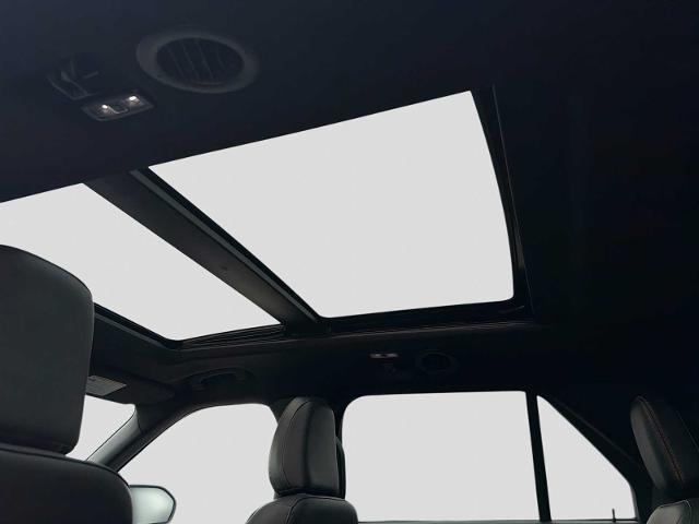 2024 Ford Explorer ST-Line