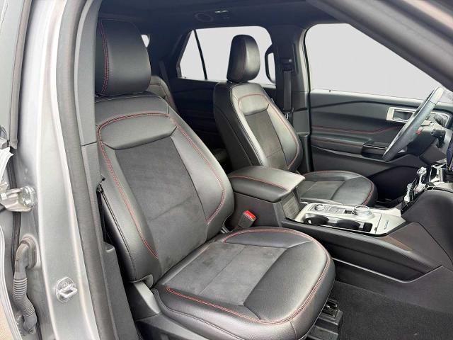 2024 Ford Explorer ST-Line