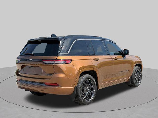 2026 Jeep Grand Cherokee GRAND CHEROKEE SUMMIT 4X4