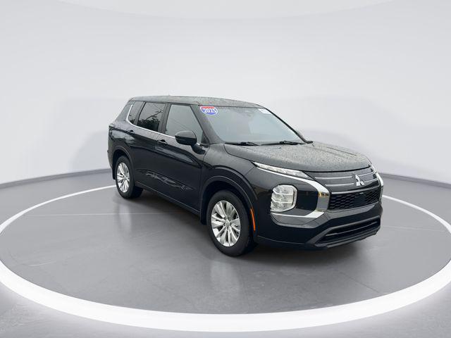 2025 Mitsubishi Outlander ES 2.5 2WD for sale in Wilmington, NC
