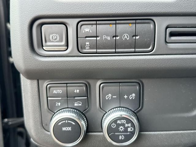 2023 GMC Yukon 4WD SLT