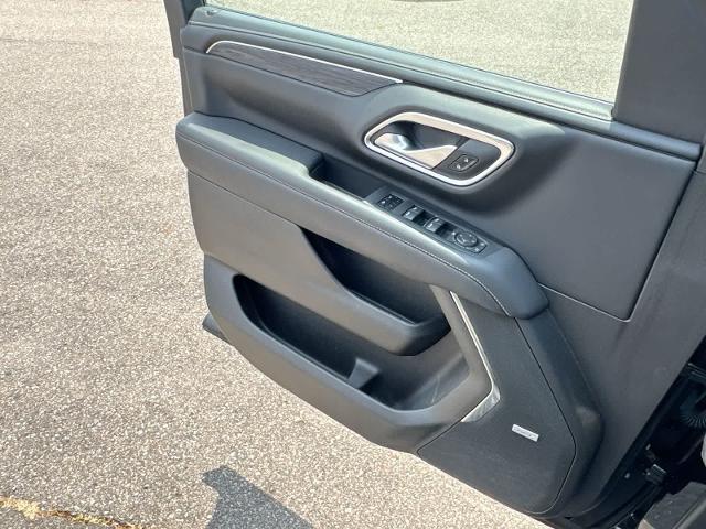 2023 GMC Yukon 4WD SLT