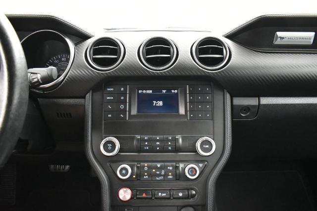 2021 Ford Mustang EcoBoost Fastback