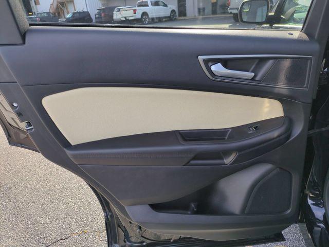 2016 Ford Edge SE