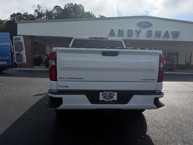 2021 Chevrolet Silverado 1500 4WD Crew Cab Short Bed Custom