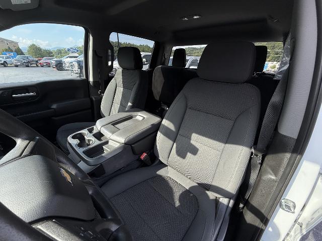2021 Chevrolet Silverado 1500 4WD Crew Cab Short Bed Custom