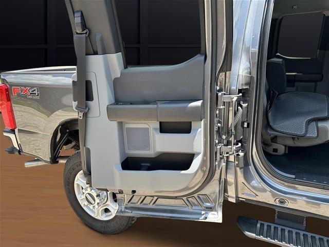 2026 Ford F-350 XLT