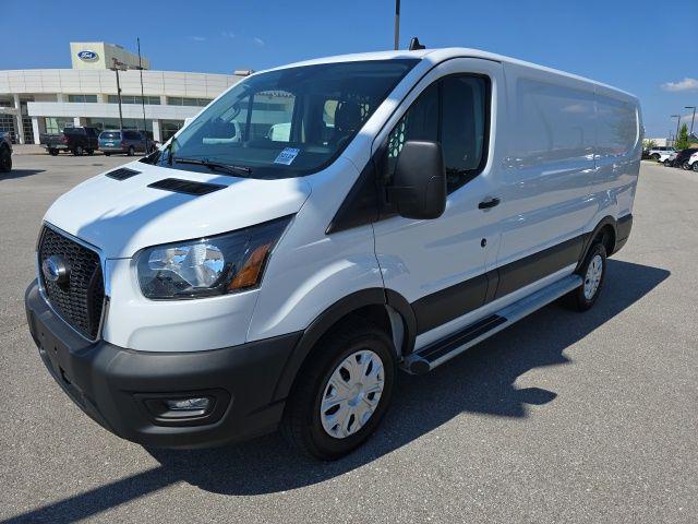 2025 Ford Transit Cargo Van Base for sale in Kansas City, MO