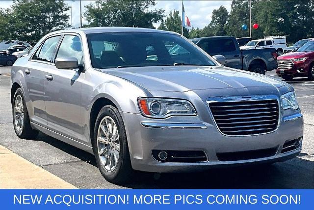 2014 Chrysler 300 Base for sale in Olive Branch, MS
