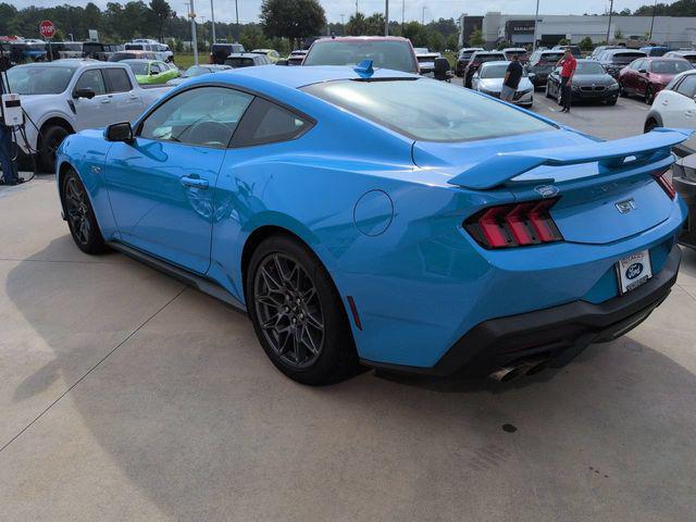 2025 Ford Mustang GT Premium Fastback