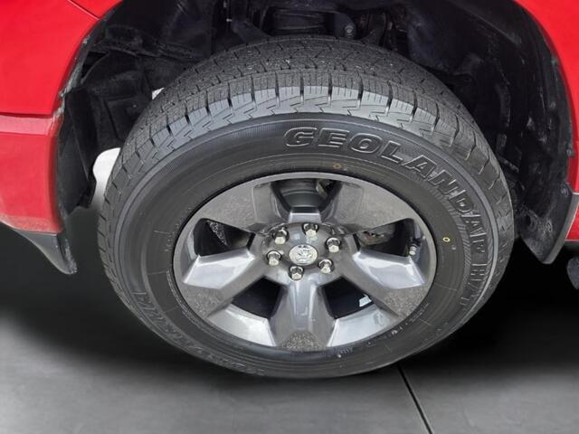2019 Ram 1500 Big Horn/Lone Star Crew Cab 4x4 5'7" Box