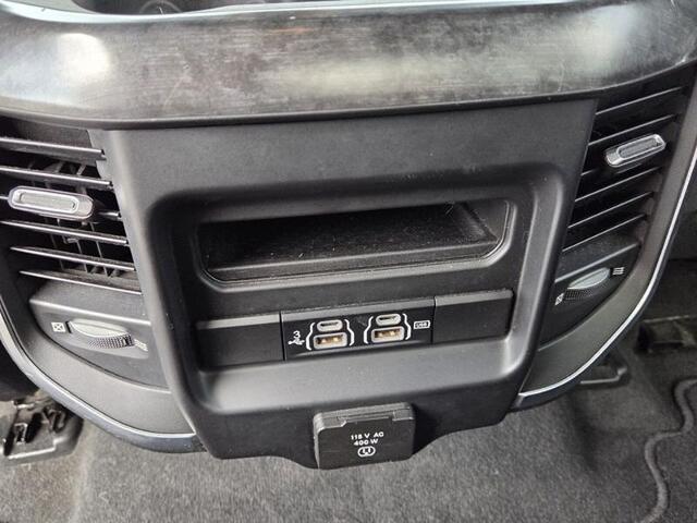 2019 Ram 1500 Big Horn/Lone Star Crew Cab 4x4 5'7" Box