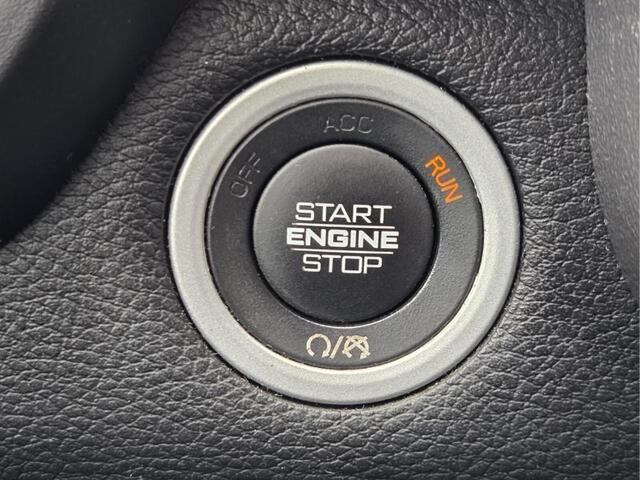2019 Ram 1500 Big Horn/Lone Star Crew Cab 4x4 5'7" Box