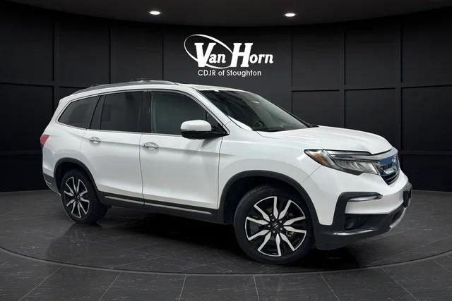 2020 Honda Pilot AWD Touring 8 Passenger for sale in Stoughton, WI