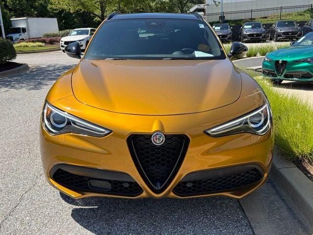 2023 Alfa Romeo Stelvio Veloce AWD 2023 Alfa Romeo Stelvio Veloce AWD