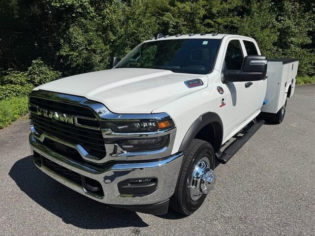 2026 RAM 3500 Chassis RAM 3500 TRADESMAN CREW CAB CHASSIS 4X4 60 CA