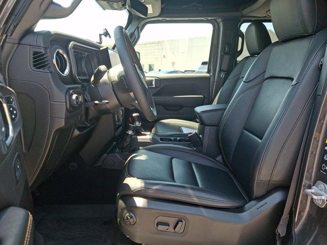 2024 Jeep Wrangler 4-Door Sahara 4x4