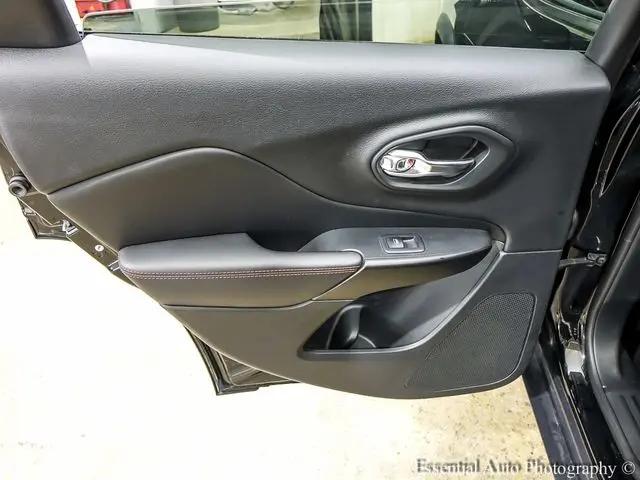 2019 Jeep Cherokee Trailhawk 4x4