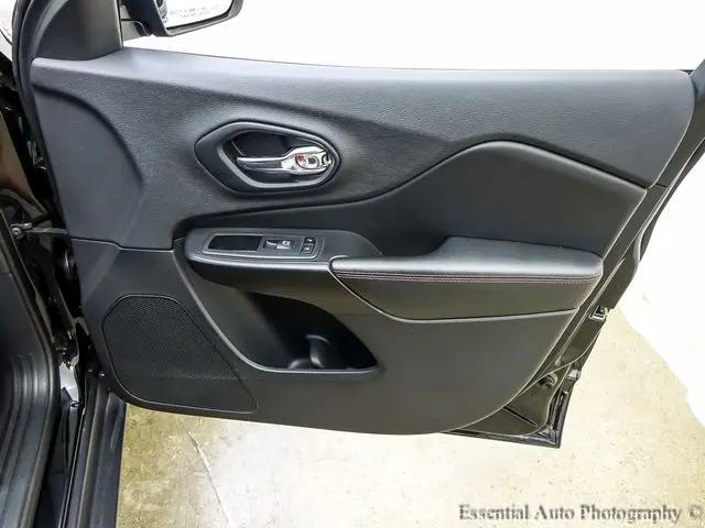 2019 Jeep Cherokee Trailhawk 4x4