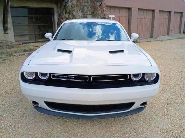 2017 Dodge Challenger SXT
