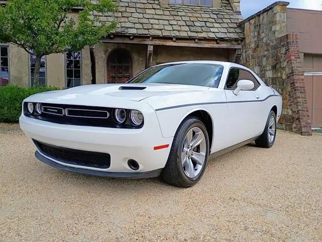 2017 Dodge Challenger SXT
