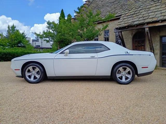 2017 Dodge Challenger SXT
