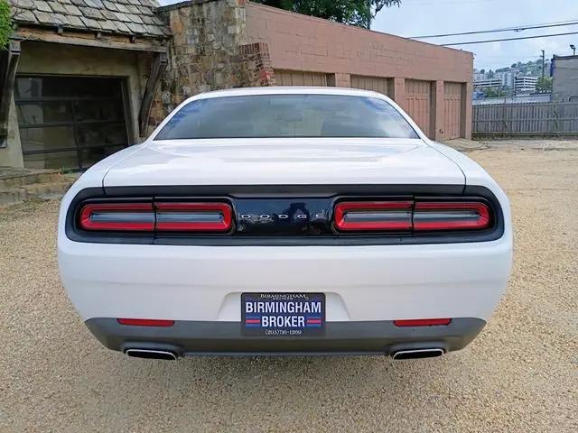 2017 Dodge Challenger SXT