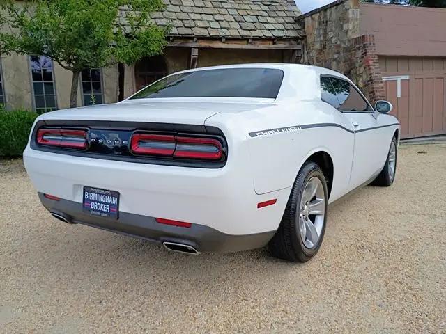 2017 Dodge Challenger SXT