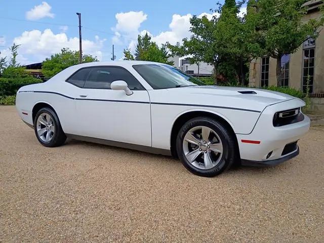 2017 Dodge Challenger SXT