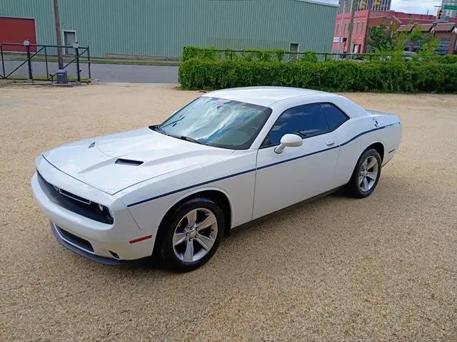 2017 Dodge Challenger SXT