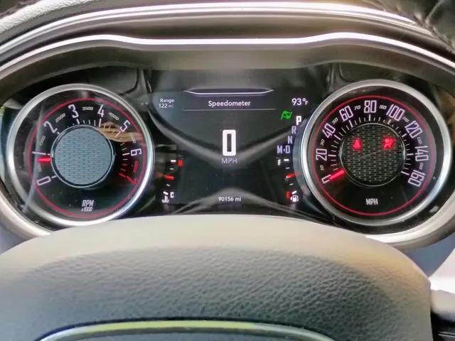 2017 Dodge Challenger SXT