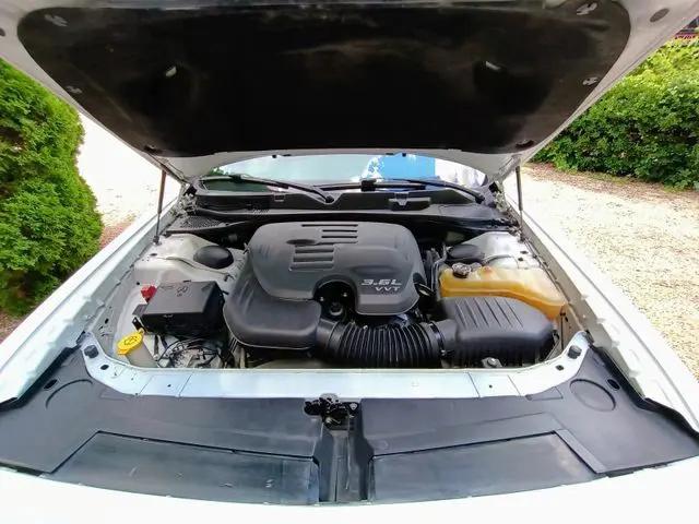 2017 Dodge Challenger SXT
