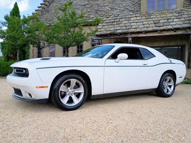 2017 Dodge Challenger SXT