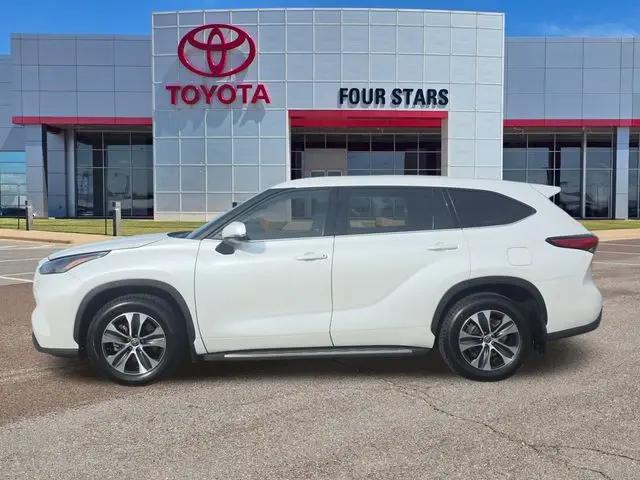 2022 Toyota Highlander XLE for sale in Altus, OK