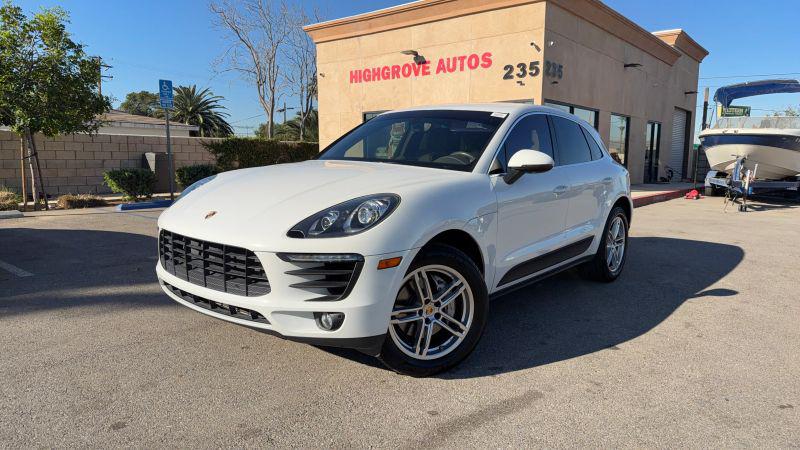 2016 Porsche Macan S
