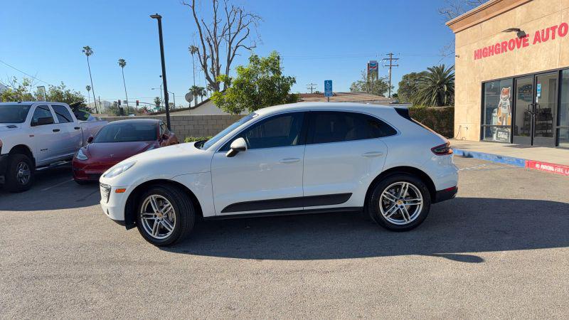 2016 Porsche Macan S